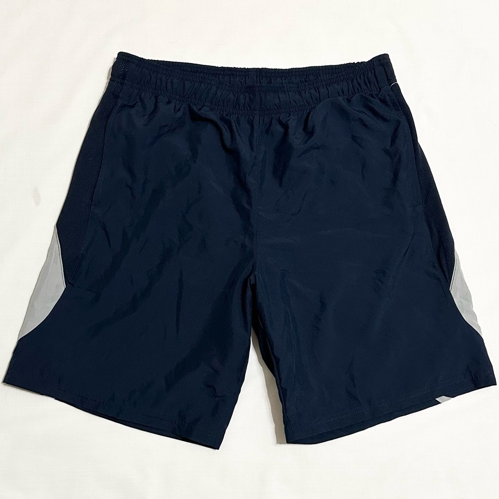 Old Navy Men’s RecTech Performance Gear Sport Shorts, Navy Blue/Gray NWT - M